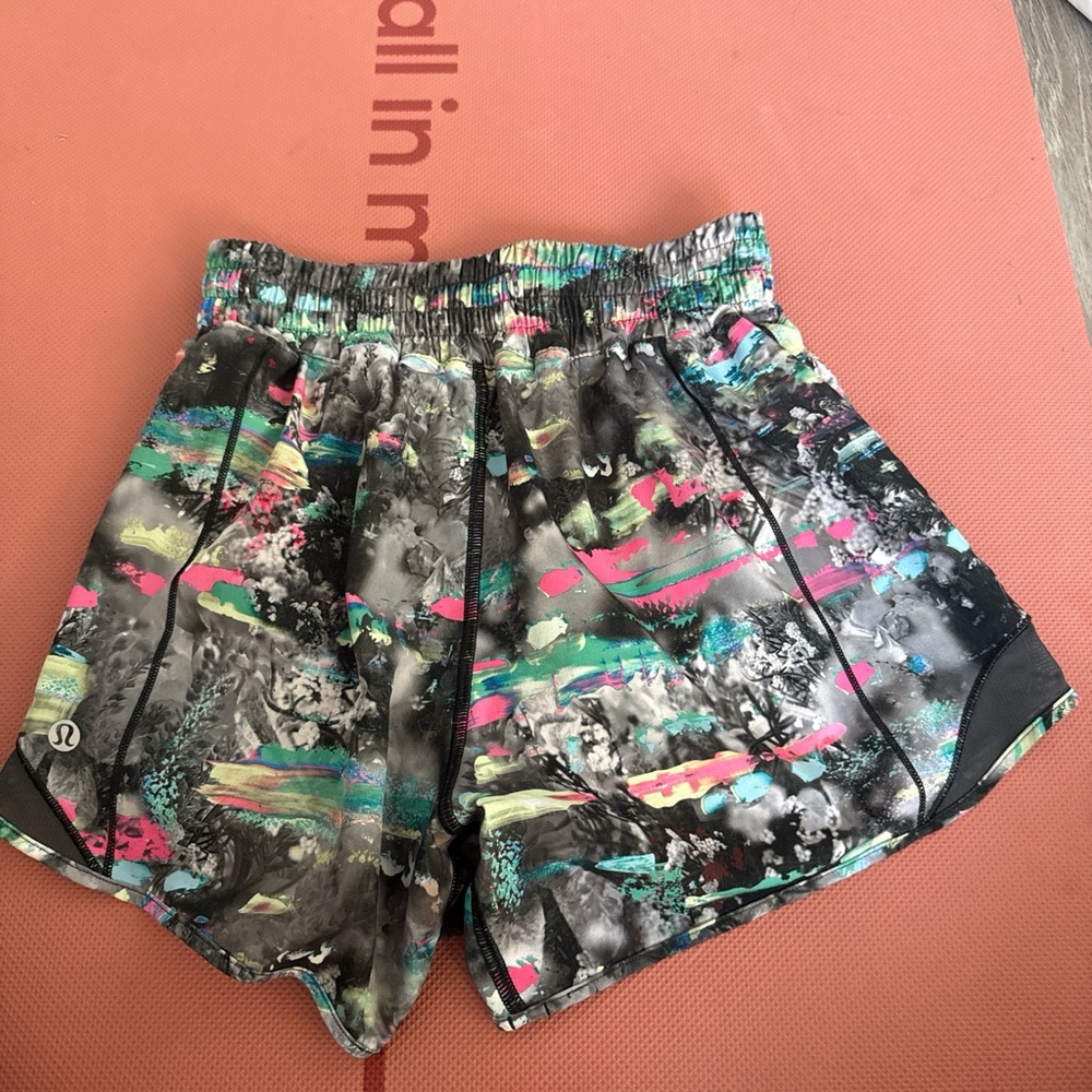 Lululemon Athletica Vibrant Patterned Women's Shorts